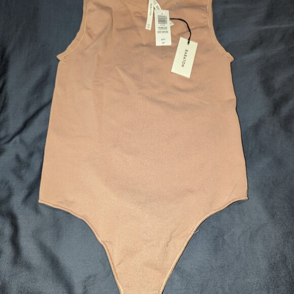 ARITZIA BABATON SEAMLESS CONTOUR SLEEVELESS BODYSUIT BRAND NEW! SIZE XS - Picture 2 of 7